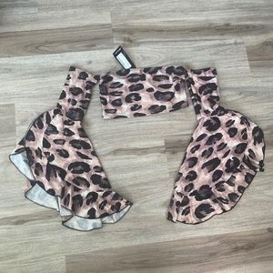Nasty gal sparkly leopard Bardot top